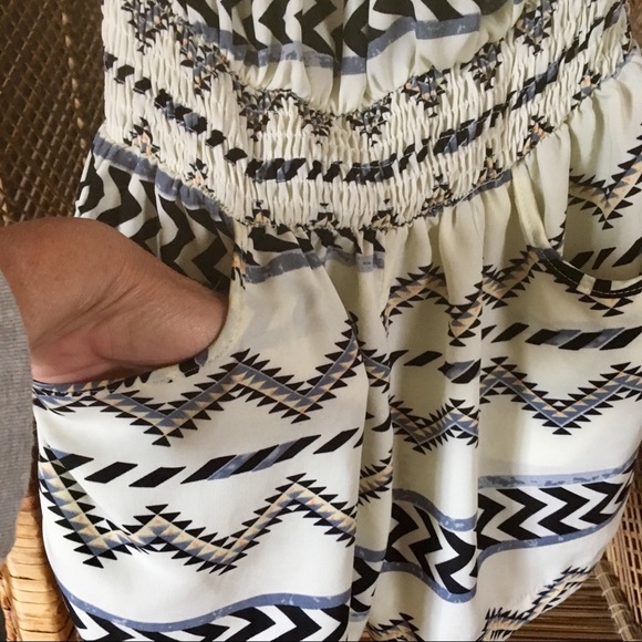 Romper - Picture 2 of 6